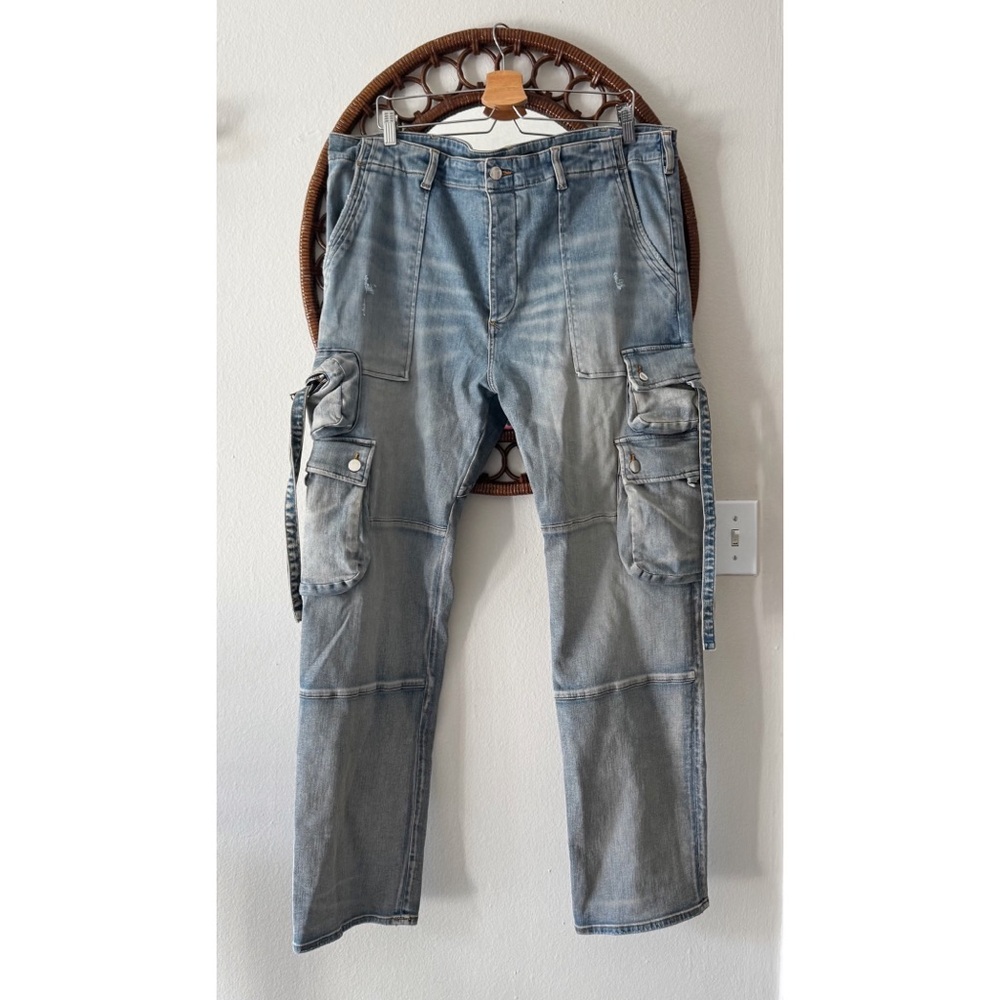 Amiri tactical cargo straight leg jeans stretch button pockets size 40